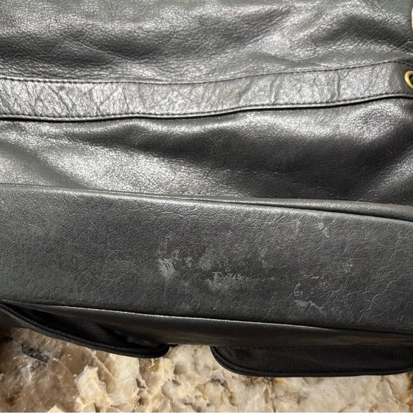 The Sak Black Leather Shoulder Bag - Picture 6 of 13